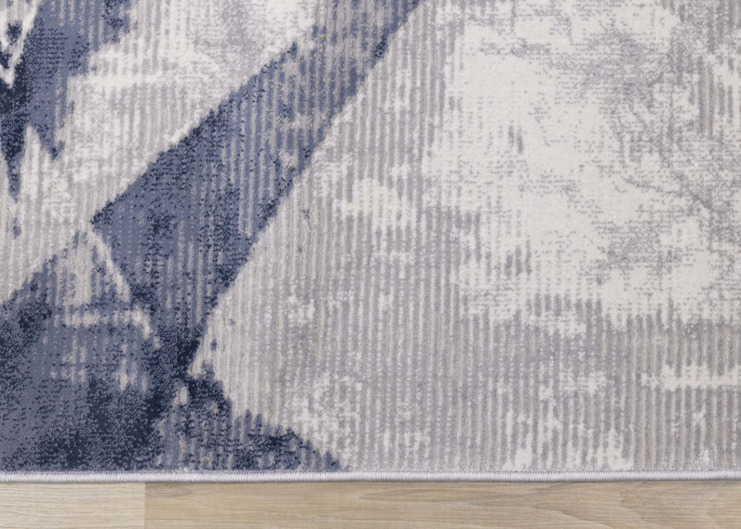 London Distressed Indoor Area Rug - 7'10 x 10'6|Carpette London d'aspect vieilli pour l'intérieur - 7 pi 10 po x 10 pi 6 po