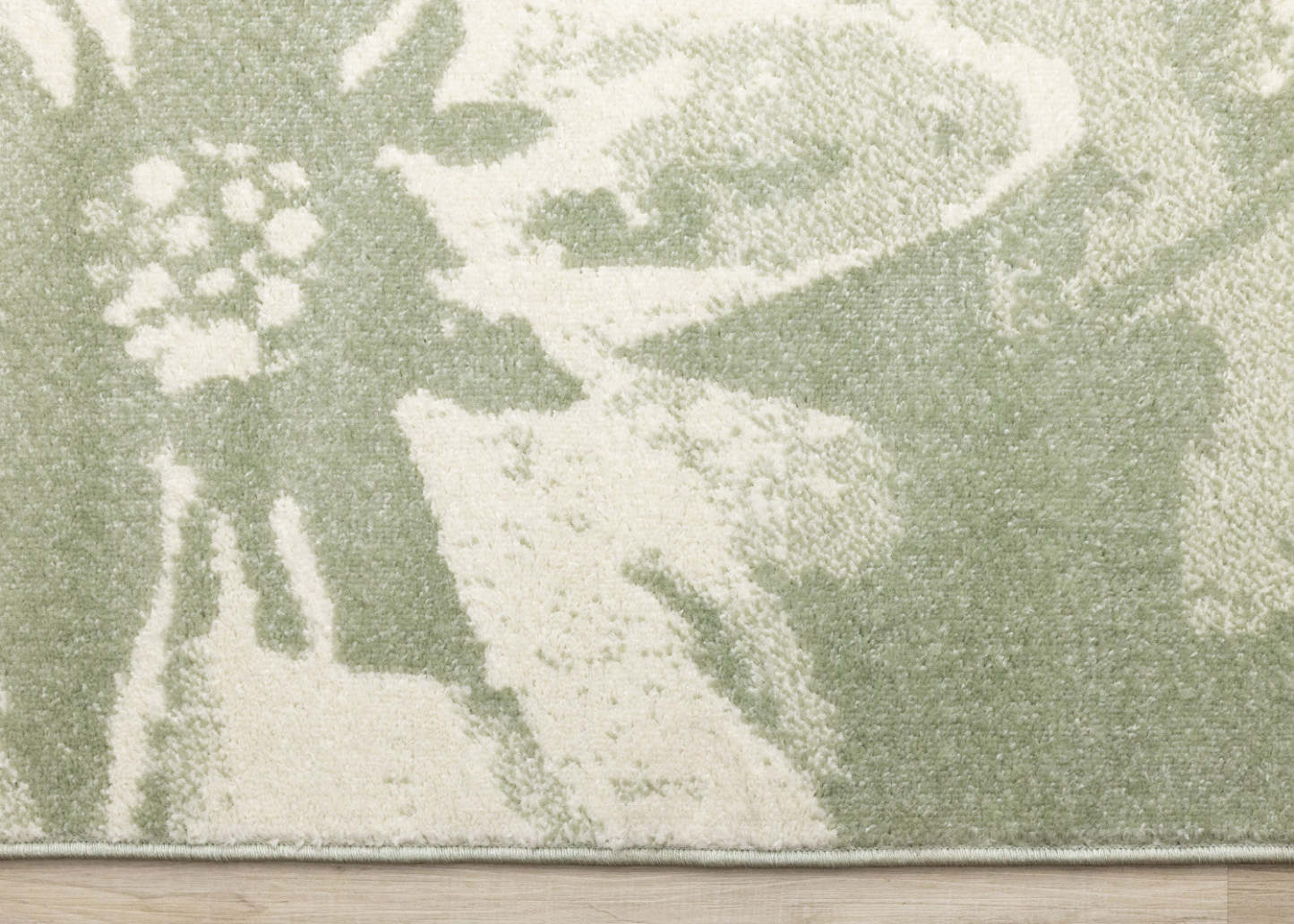 Tapis Ellis Floral Vert Crème - 7'10 x 10'6|Carpette Ellis verte et crème à motif floral - 7 pi 10 po x 10 pi 6 po