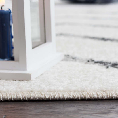 Lav Chevron Grey 3x5 Area Rug|Carpette Lav grise à motifs de chevrons 3 x 5|D80GLCN2