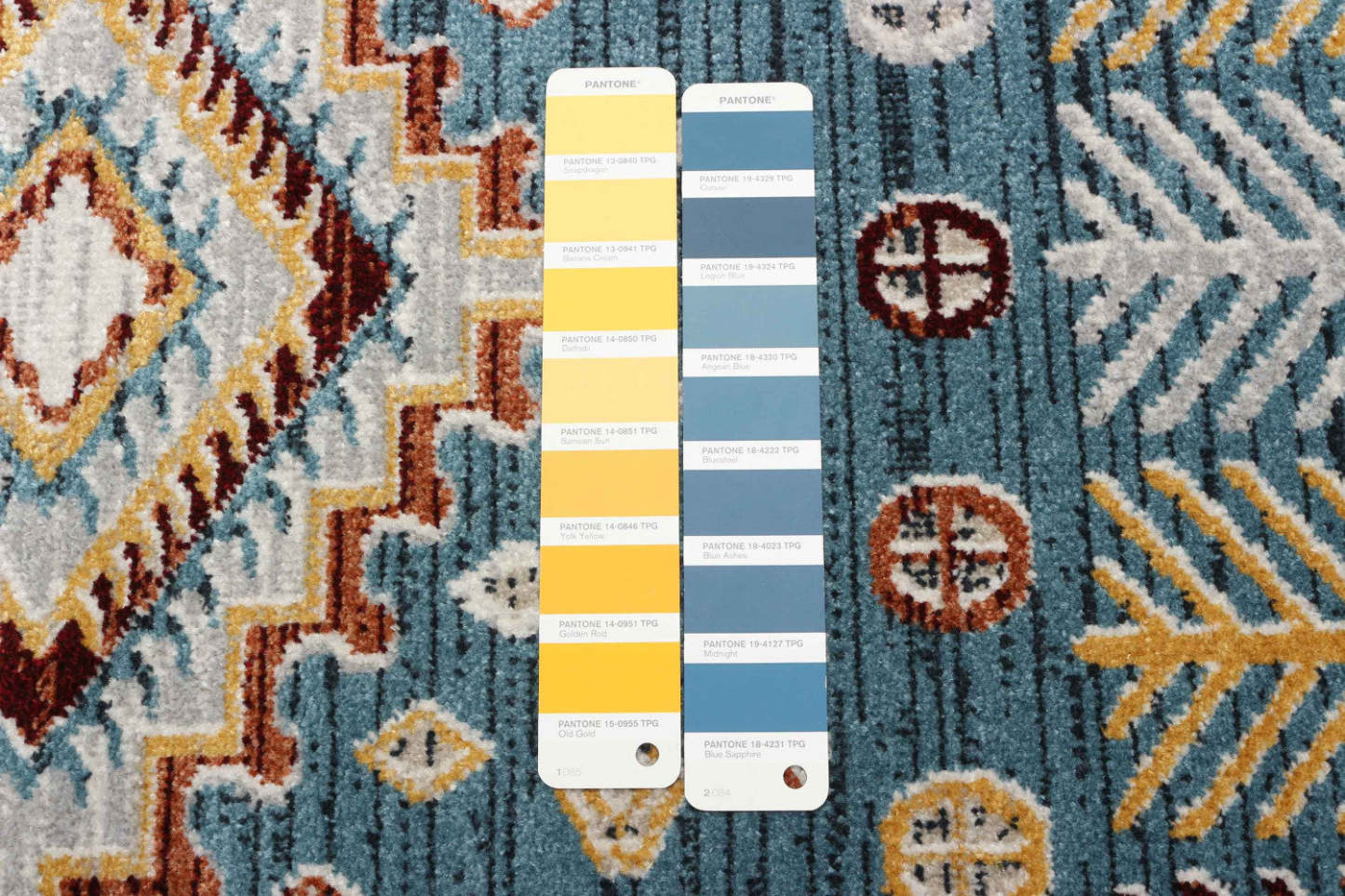 Tapis bleu gypsy lavable en machine - 2'6 x 8'0|Carpette Gypsy bleue lavable à la machine - 2 pi 6 po x 8 pi 0 po|D86FNWUF