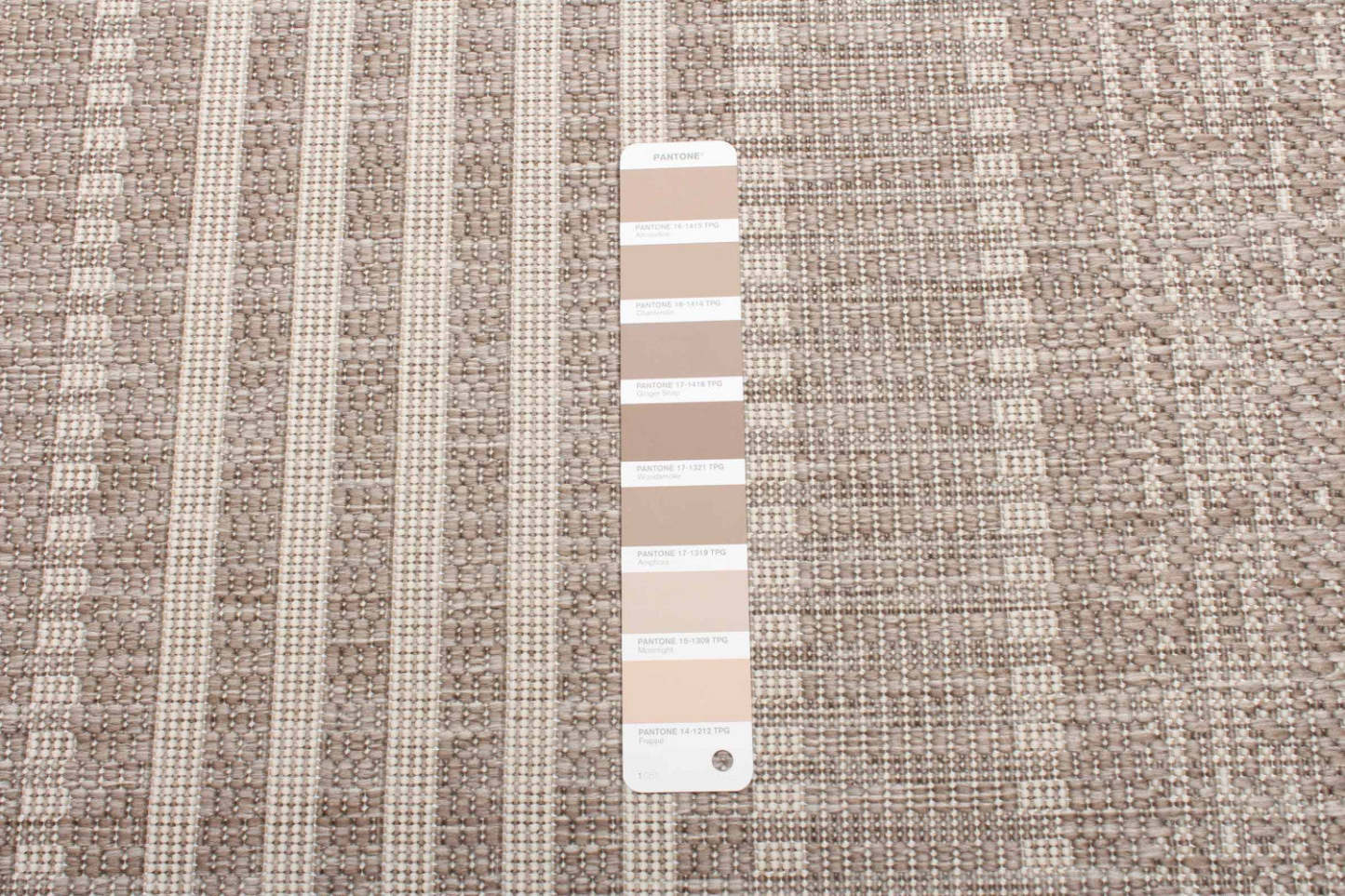 Tapis Wileen Taupe - 4'4 X 6'5 |Carpette Wileen taupe - 4 pi 4 po x 6 pi 5 po