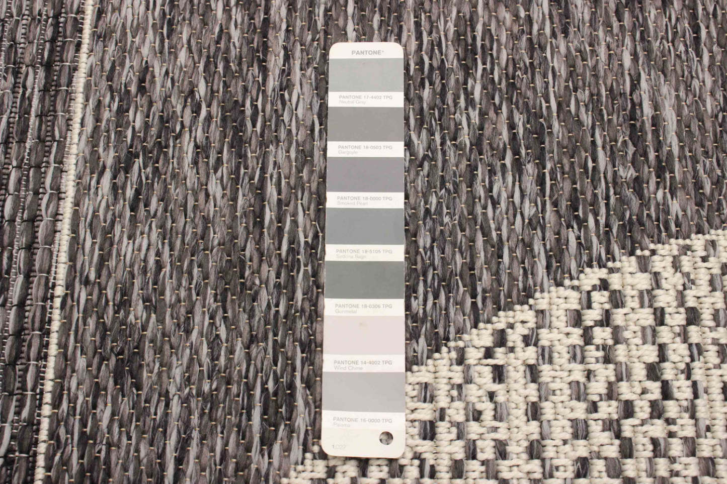 Tapis Bodhi gris - 5'0 x 8'0|Tapis d'aire Bodhi gris - 5 pi 0 po x 8 pi 0 po