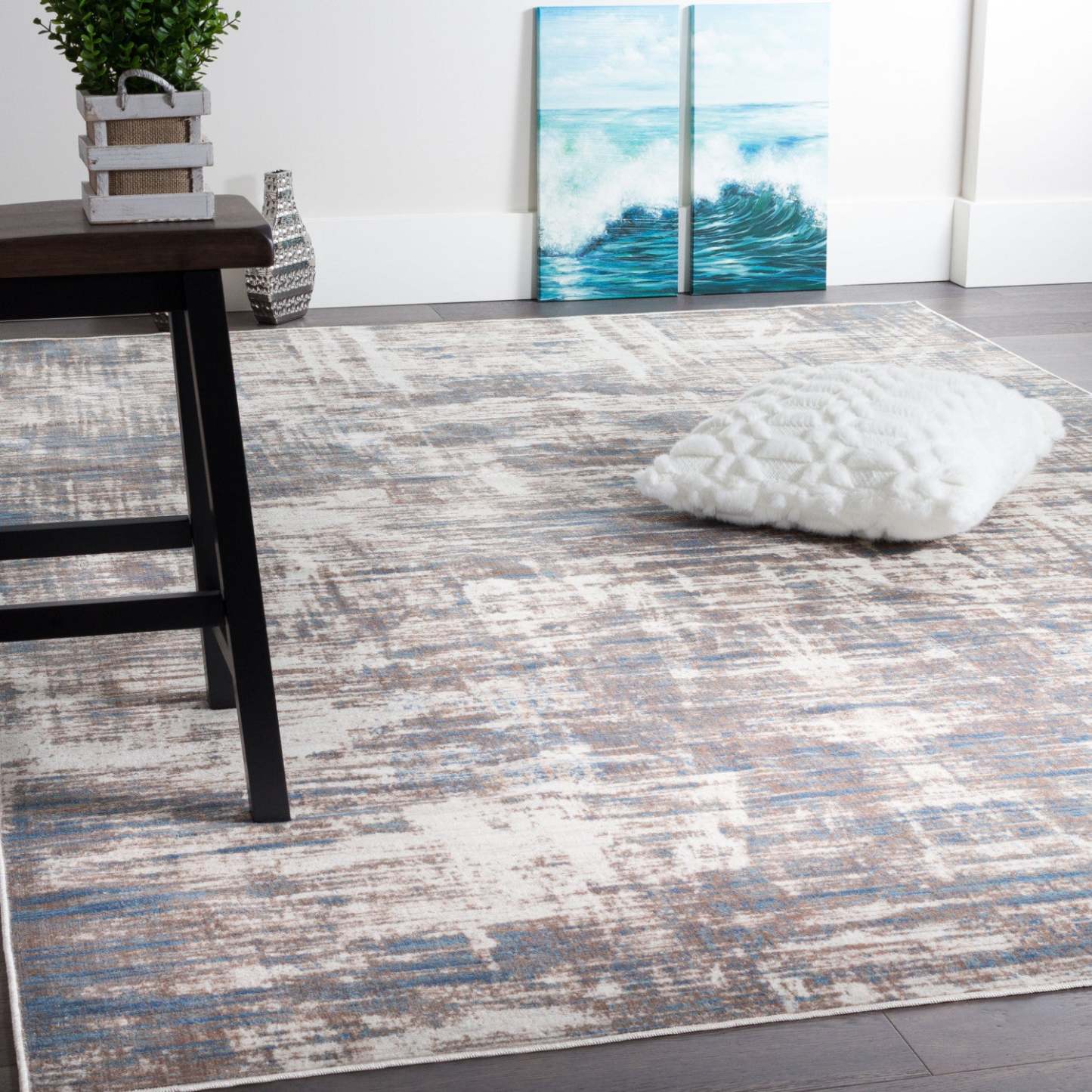 Shi Abstract Blue 5x8 Area Rug|Carpette Shi bleue à motifs abstraits 5 x 8|D80GJPVB