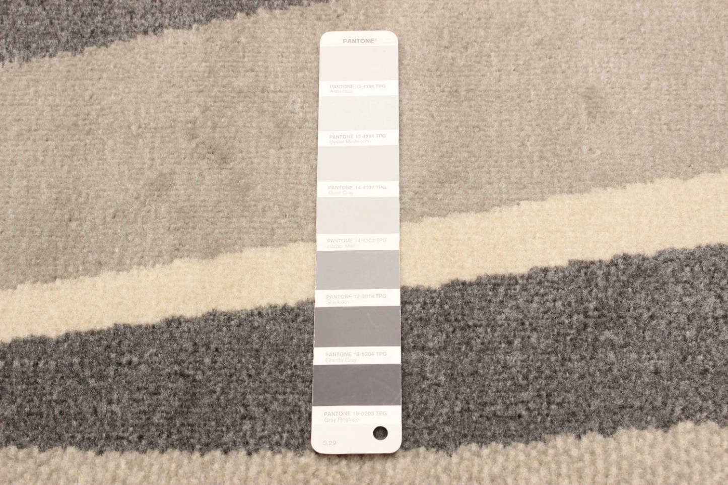 Tapis Mirage Gris - 5'0 x 8'0|Carpette Mirage grise - 5 pi 0 po x 8 pi 0 po