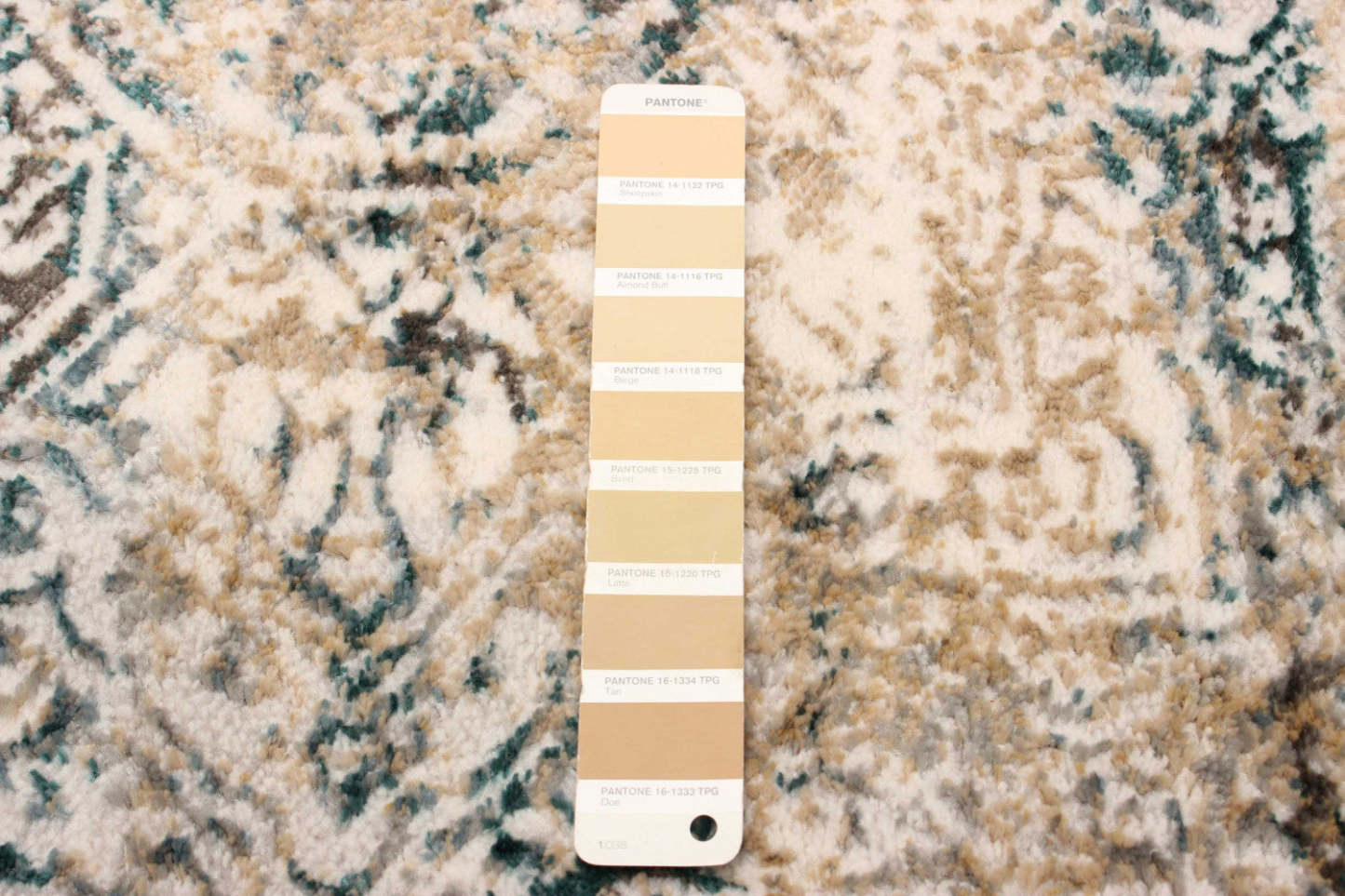 Zoe Ivory Area Rug - 2'8 x 8'2|Carpette Zoe ivoire - 2 pi 8 po x 8 pi 2 po