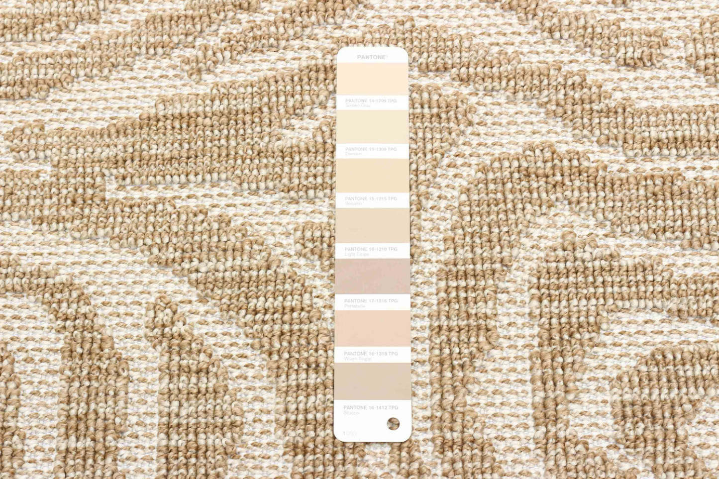 Samia Taupe Area Rug - 2'6 x 8'0|Carpette Samia taupe - 2 pi 6 po x 8 pi 0 po|D86F9LKG