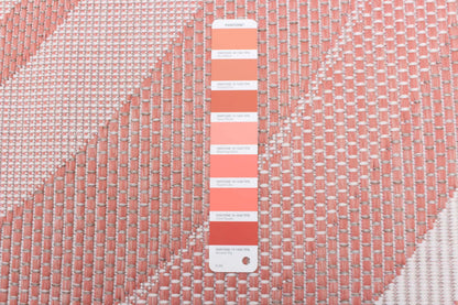 Neisha Modern Coral Rug 5'3 X 7'3 Area Rug|Tapis Neisha Modern corail 5 pi 3 po x 7 pi 3 po|D86FV2X2