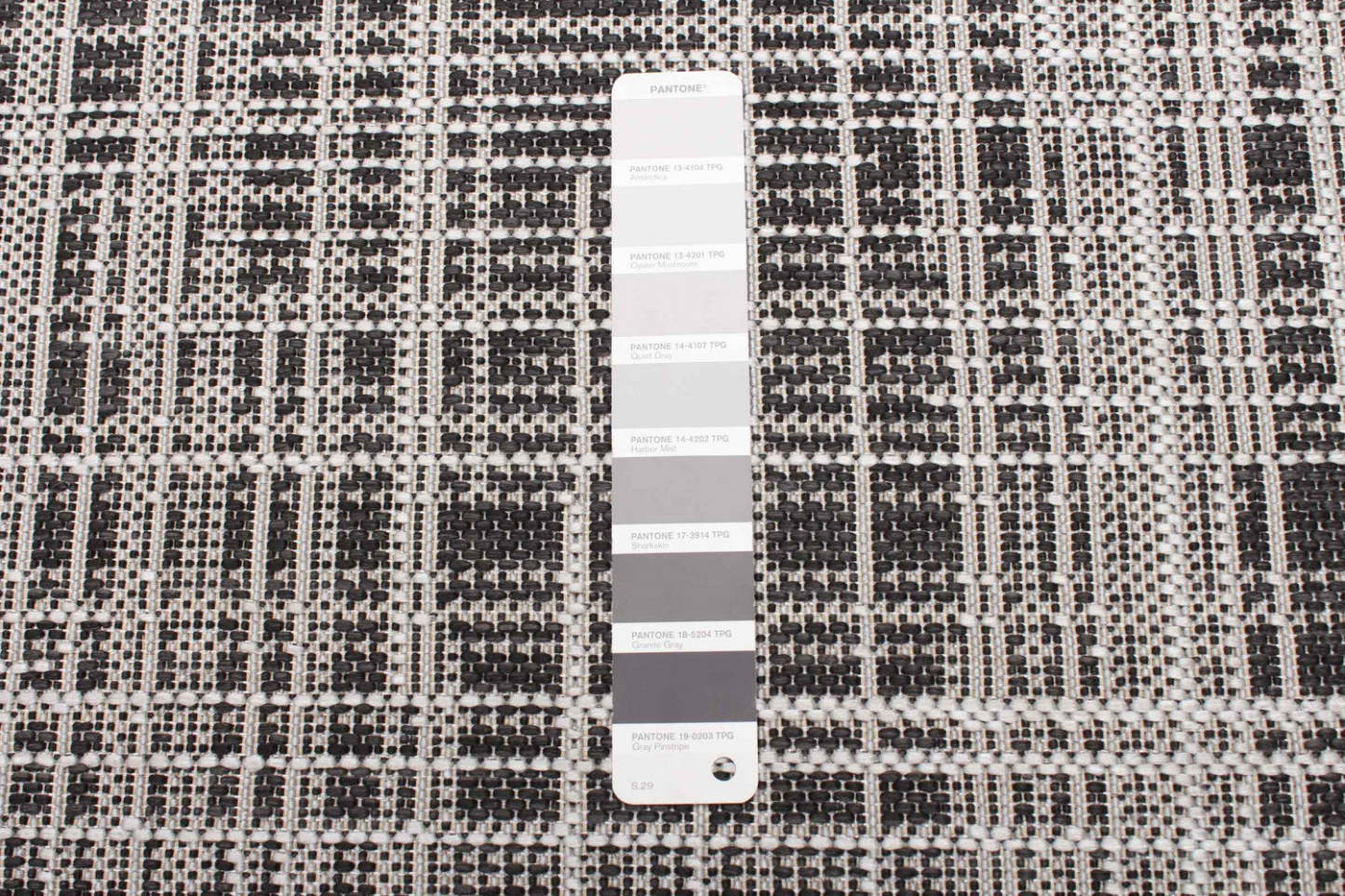 Tapis Panthea noir - 99 x 140 cm | Carpette Panthea noire - 99 x 140 cm