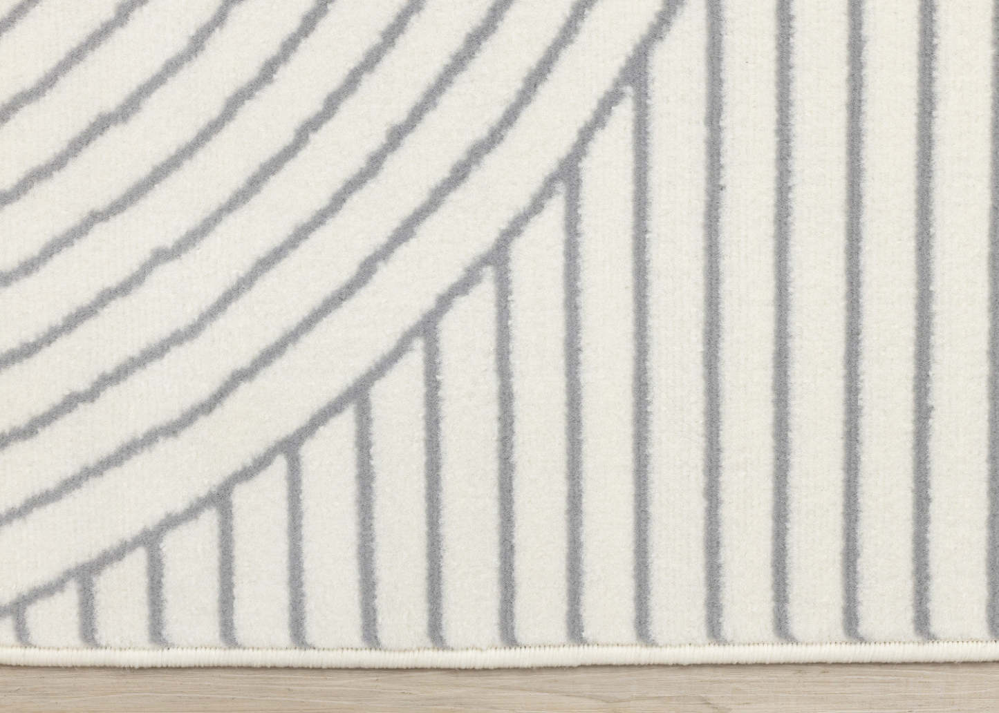 Tapis d'intérieur Forte White Grey Curved Arches - 2'7 x 4'11|Carpette Forte blanche et grise à motif d'arches courbées pour l'intérieur - 2 pi 7 po x 4 pi 11 po