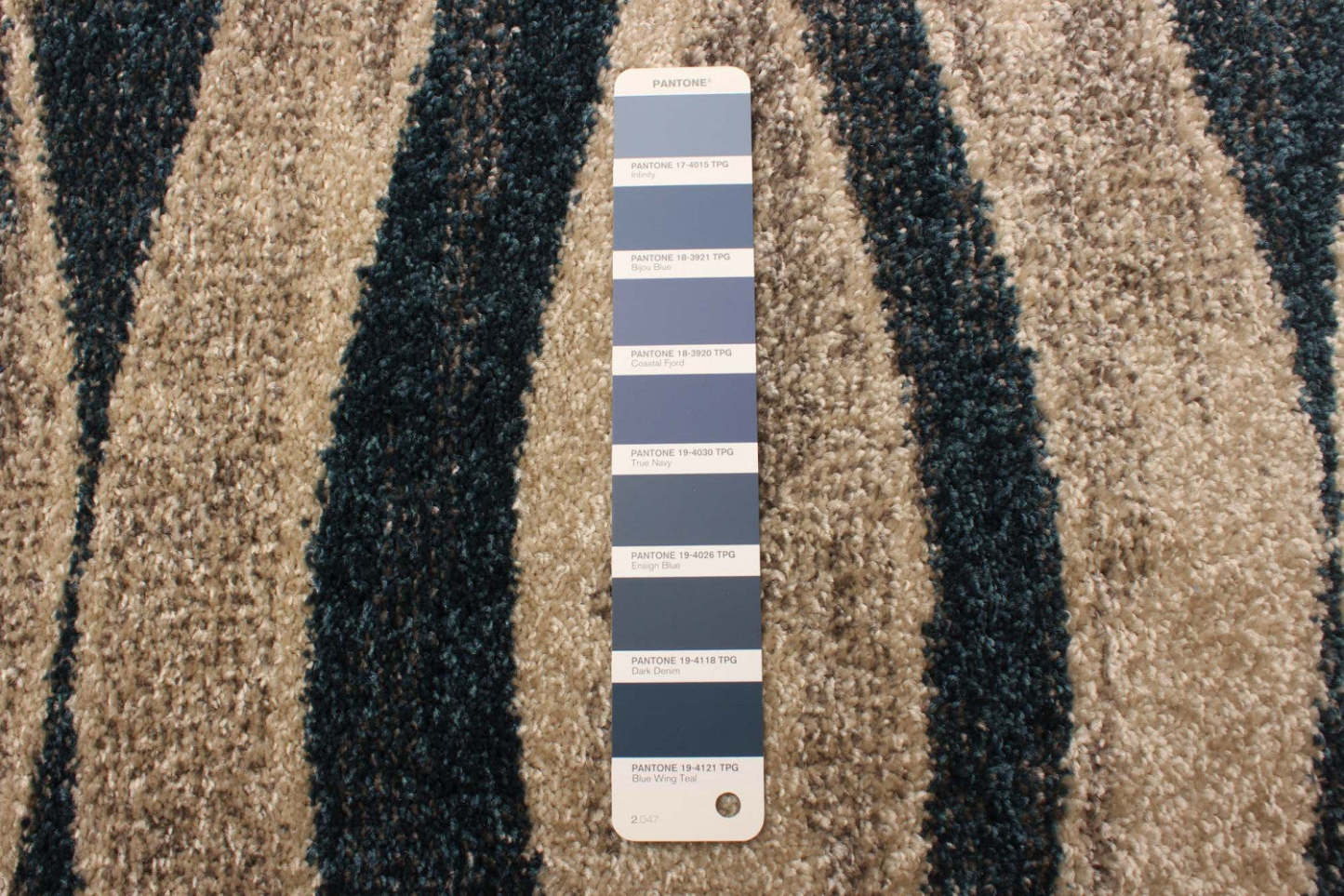 Arusha ivoire / bleu 6'7 x 9'6 tapis de zone|Carpette Arusha ivoirebleu 6 pi 7 po x 9 pi 6 po|D26MK7TQ