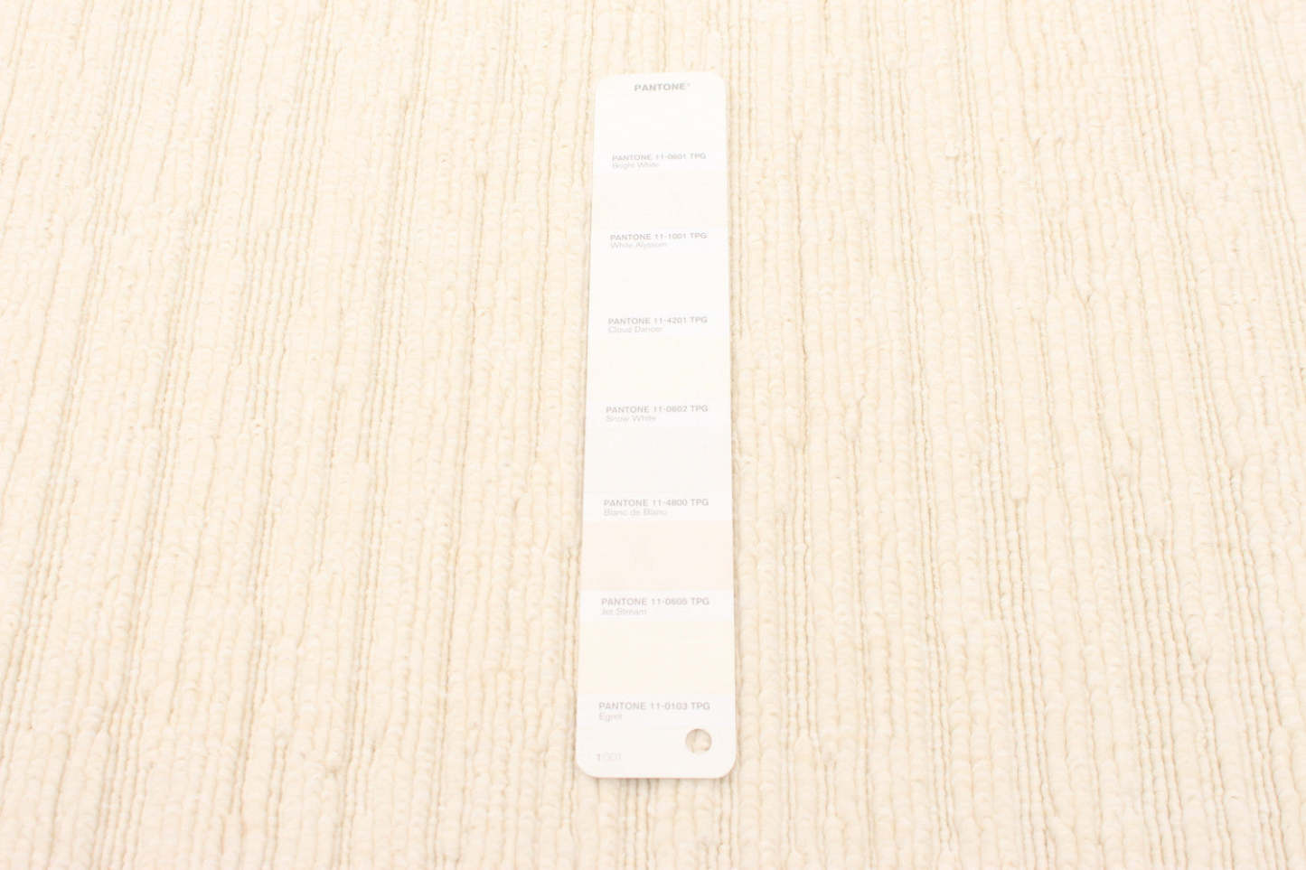 Tapis Eadda ivoire 3'11 x 5'7|Tapis Eadda ivoire 3 pi 11 po x 5 pi 7 po|D86FQLHD