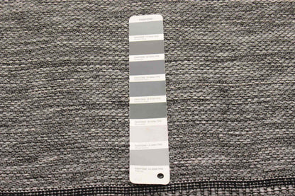 Tapis Versach grise - 5 pi 0 po x 8 pi 0 po