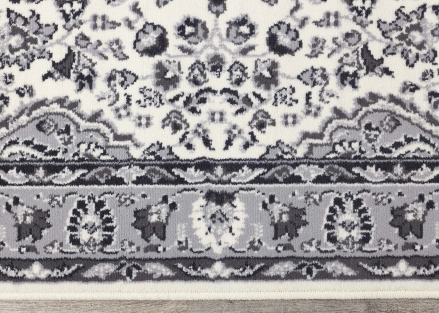 Florence Classic Border Area Rug - 4'7 x 6'7|Tapis de zone à bordure classique Florence - 4 pi 7 po x 6 pi 7 po