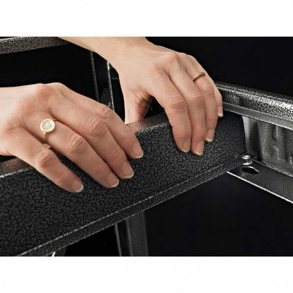 Gladiator 77 Rack Shelf - Hammered Granite|Tablette de 77 po en grillage de Gladiator - granite martelé