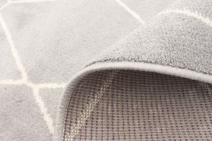 Tapis August Gris-Blanc 6'7 x 9'6|Carpette August griseblanche 6 pi 7 po x 9 pi 6 po|D86F0XN1