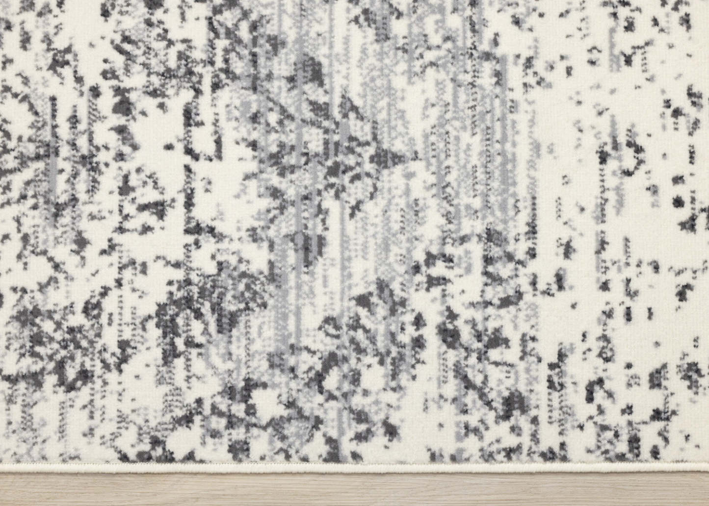 Florence Elegant Damask Indoor Area Rug - 4'7 x 6'7|Tapis d'intérieur Florence à motif damassé élégant - 4 pi 7 po x 6 pi 7 po