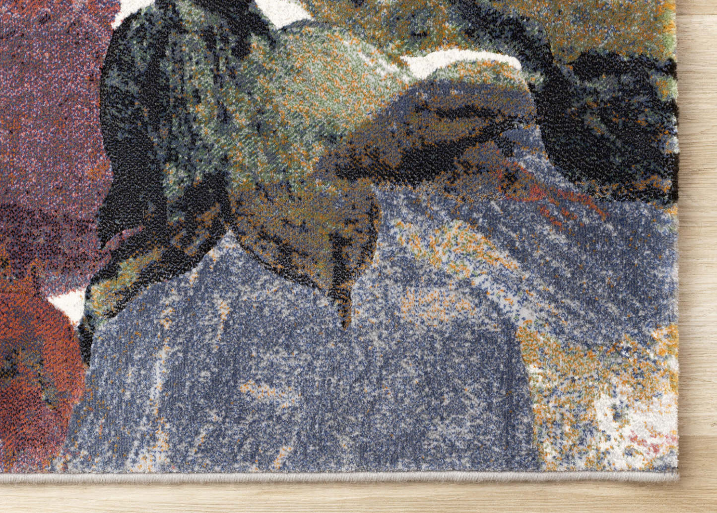 Tapis Amelia Dense Cream Pink Purple Floral Area Rug - 7'10 x 10'10|Carpette dense Amelia crème, rose et violette à motif floral - 7 pi 10 po x 10 pi 10 po