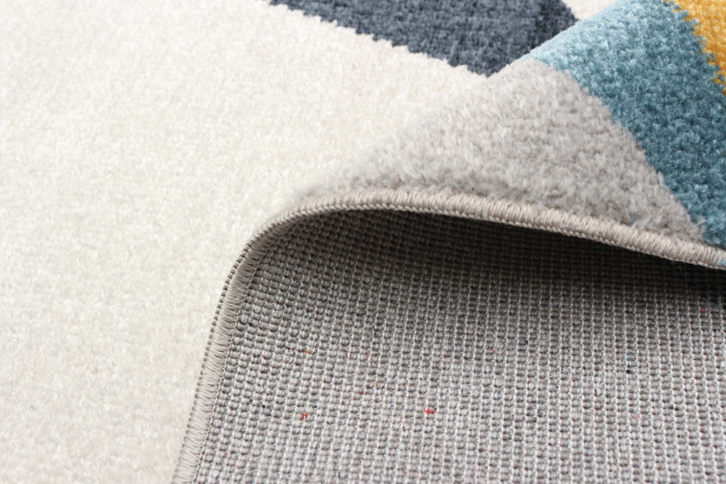 Gemma Multi-Colour Machine Washable Area Rug - 2'6 x 8'0|Carpette Gemma multicolore lavable à la machine - 2 pi 6 po x 8 pi 0 po|D86FQ5GL