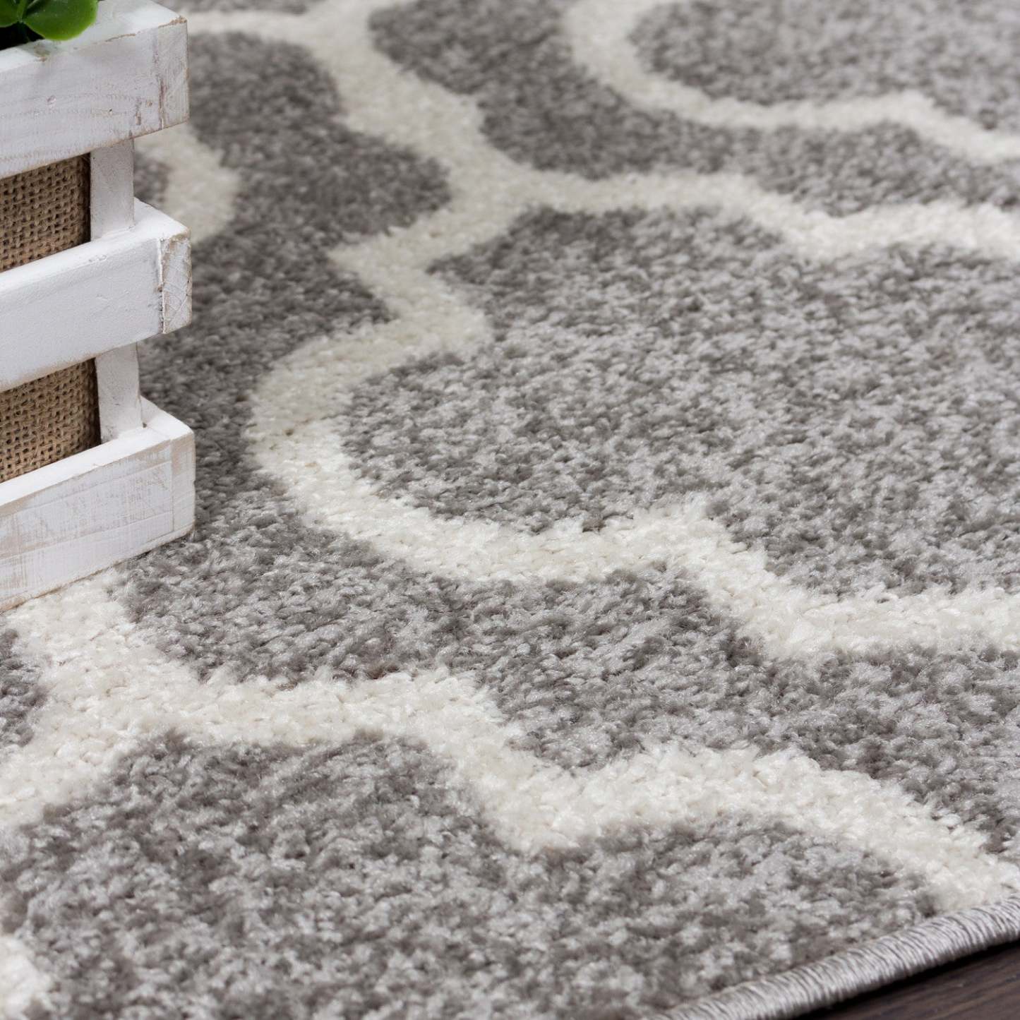 Lav Lat Grey 5x8 Area Rug|Carpette Lav grise 5 x 8|D80GBX9M