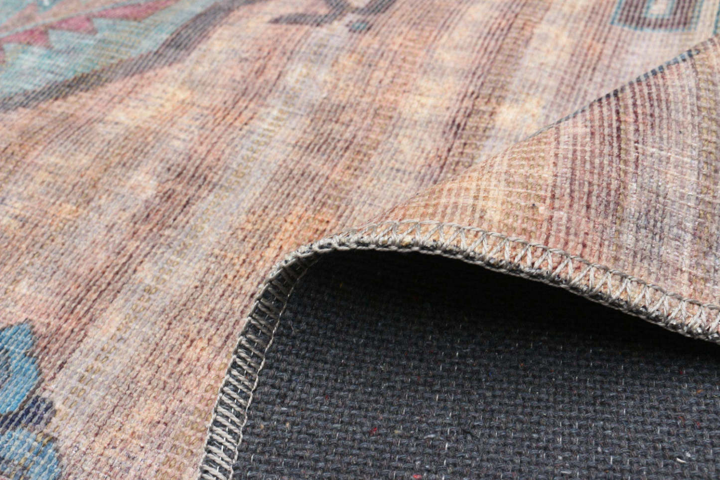 Carpette Kashkuli orange clair 5 pi 3 po x 8 pi 0 po