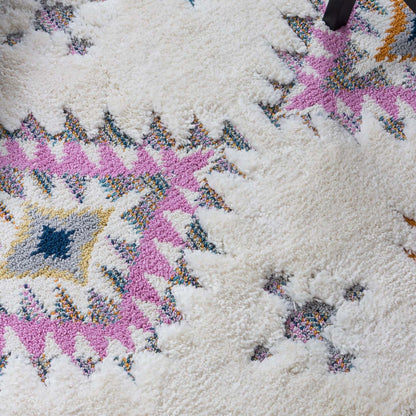 Tapis à poils long Lola à motif de diamants - 2 pi 7 po x 8 pi