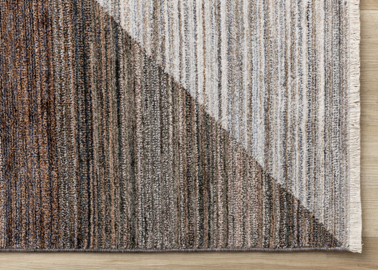 Tapis Olivia Distressed Géométrique Rouge Blanc Gris - 5'3 x 7'10|Carpette Olivia rouge, blanche et grise à motif géométrique vieilli - 5 pi 3 po x 7 pi 10 po