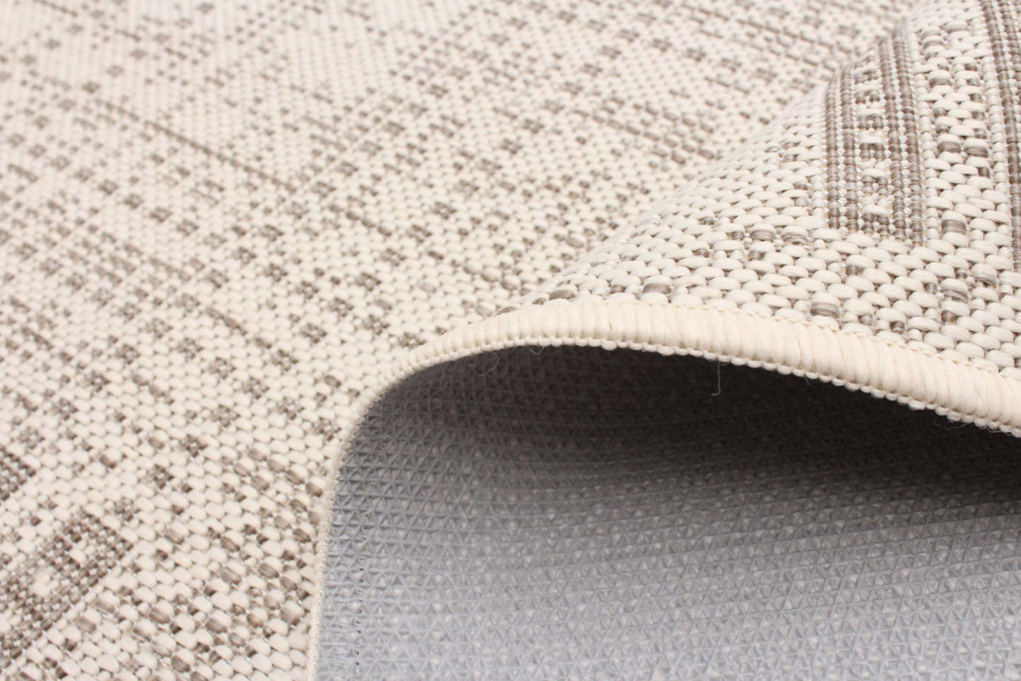 Tapis Joni Ivoire - 4'4 X 6'5 |Carpette Joni ivoire - 4 pi 4 po x 6 pi 5 po