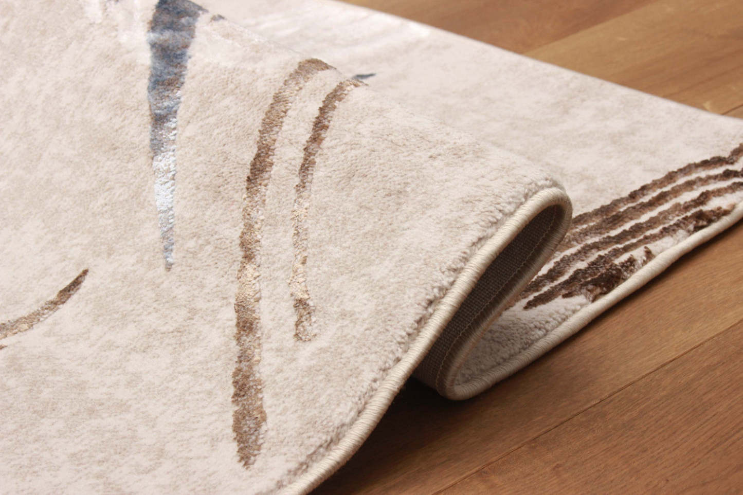 Tapis Wisp Ivory - 244 x 305 cm | Carpette Wisp ivoire - 244 x 305 cm