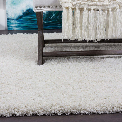 Victoria Cream Shag 3 x 5 Area Rug|Carpette à poils longs Victoria crème 3 x 5|D80G63FT