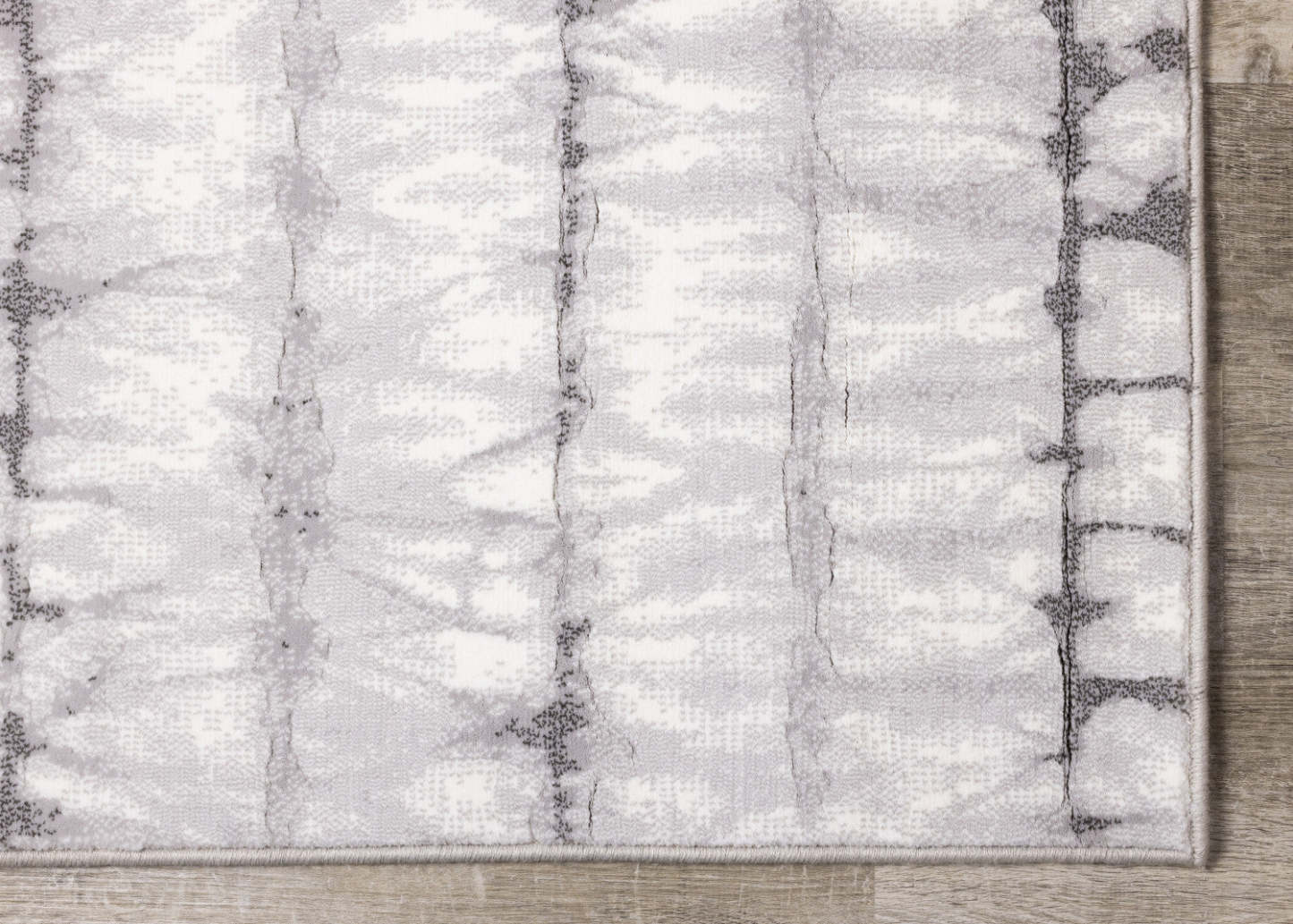 Isabelle Soft Tie Dye Area Rug - 7'10 x 10'10|Carpette douce Isabelle à teinture sur nœuds - 7 pi 10 po x 10 pi 10 po