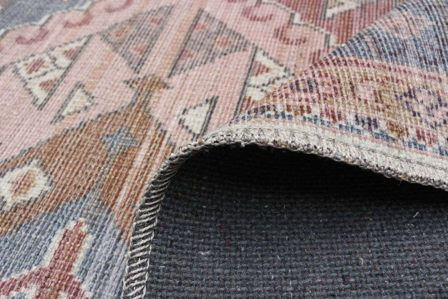 Carpette Samia beige 7 pi 10 po x 10 pi 0 po