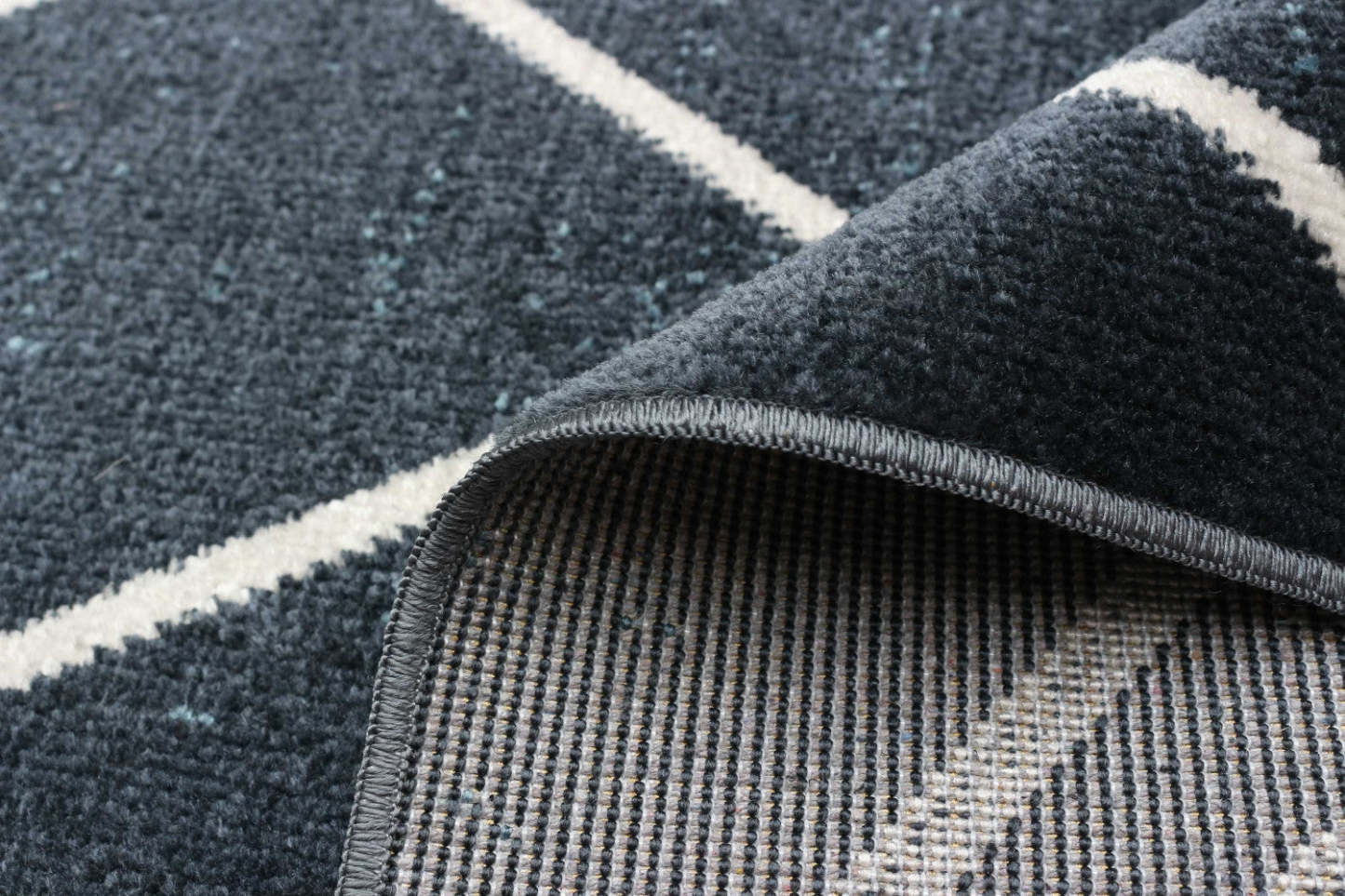 Tapis Kenza bleu lavable en machine - 2'6 x 8'0|Carpette Kenza bleue lavable à la machine - 2 pi 6 po x 8 pi 0 po|D86FTADP