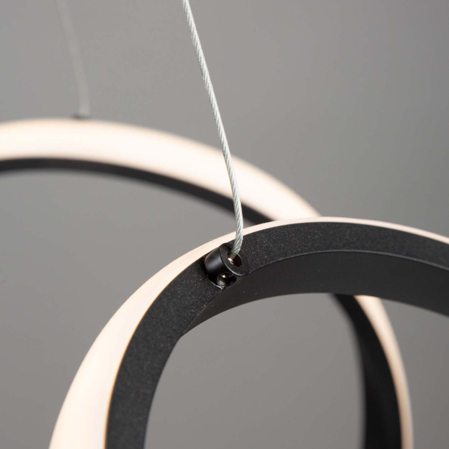 Mira 40 W LED Suspension Noir | Luminaire suspendu Mira noir à DEL de 40 W | D06HKNS0