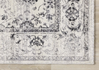 Carpette Sutton à motif floral traditionnel vieilli - 5 pi 3 po x 7 pi 7 po