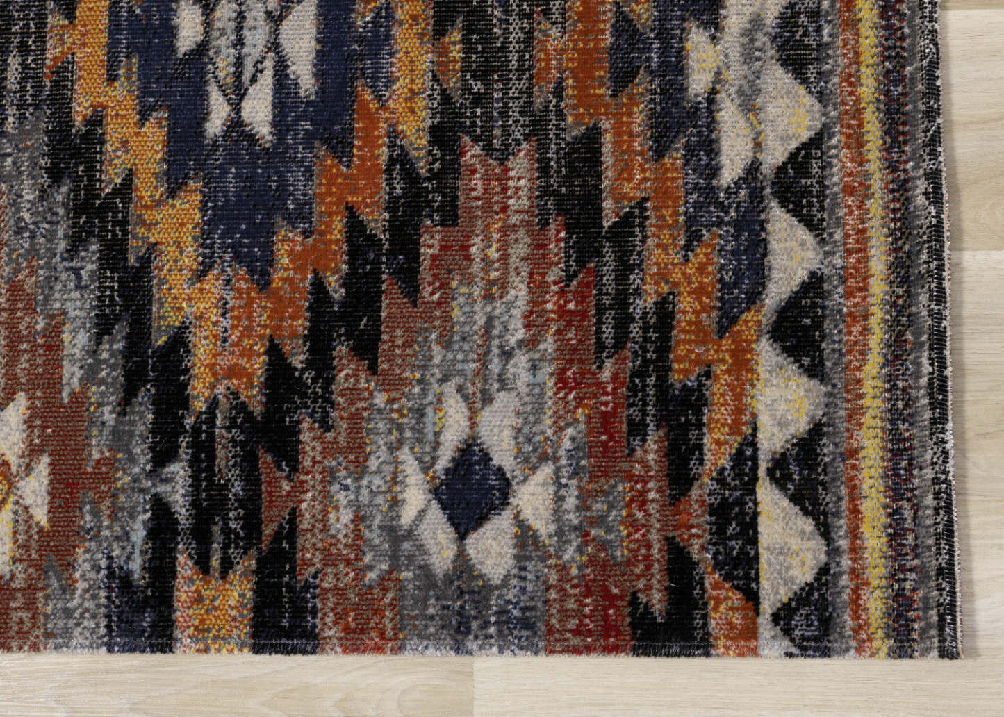 Spring Bright Southwest Outdoor Area Rug - 6'7 x 9'6|Carpette Spring à motif lumineux du Sud-Ouest pour l'extérieur - 6 pi 7 po x 9 pi 6 po