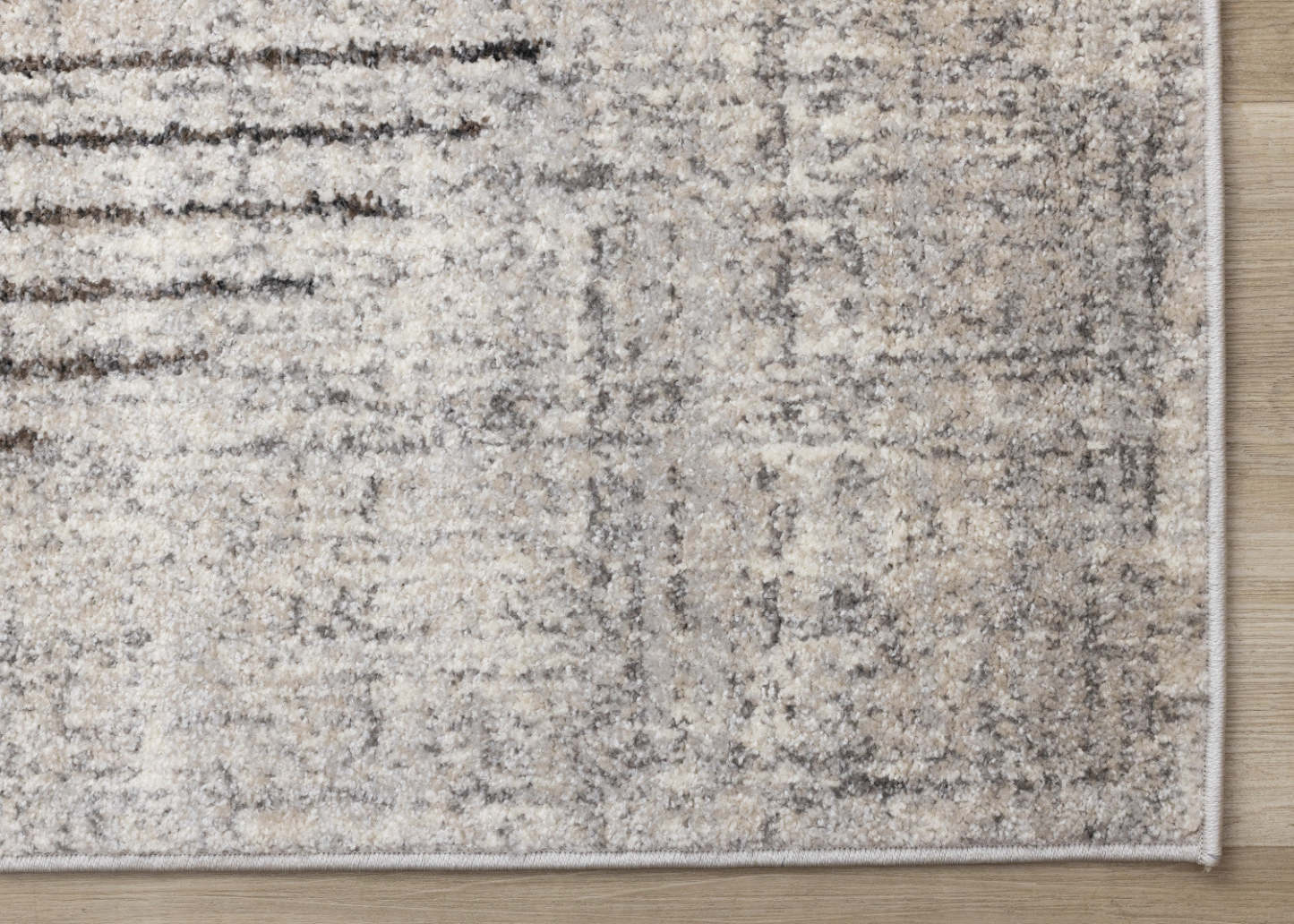 Carpette à poil court doux Solace grise et blanche à motif de cercles qui fusionnent - 5 pi 3 po x 7 pi 7 po