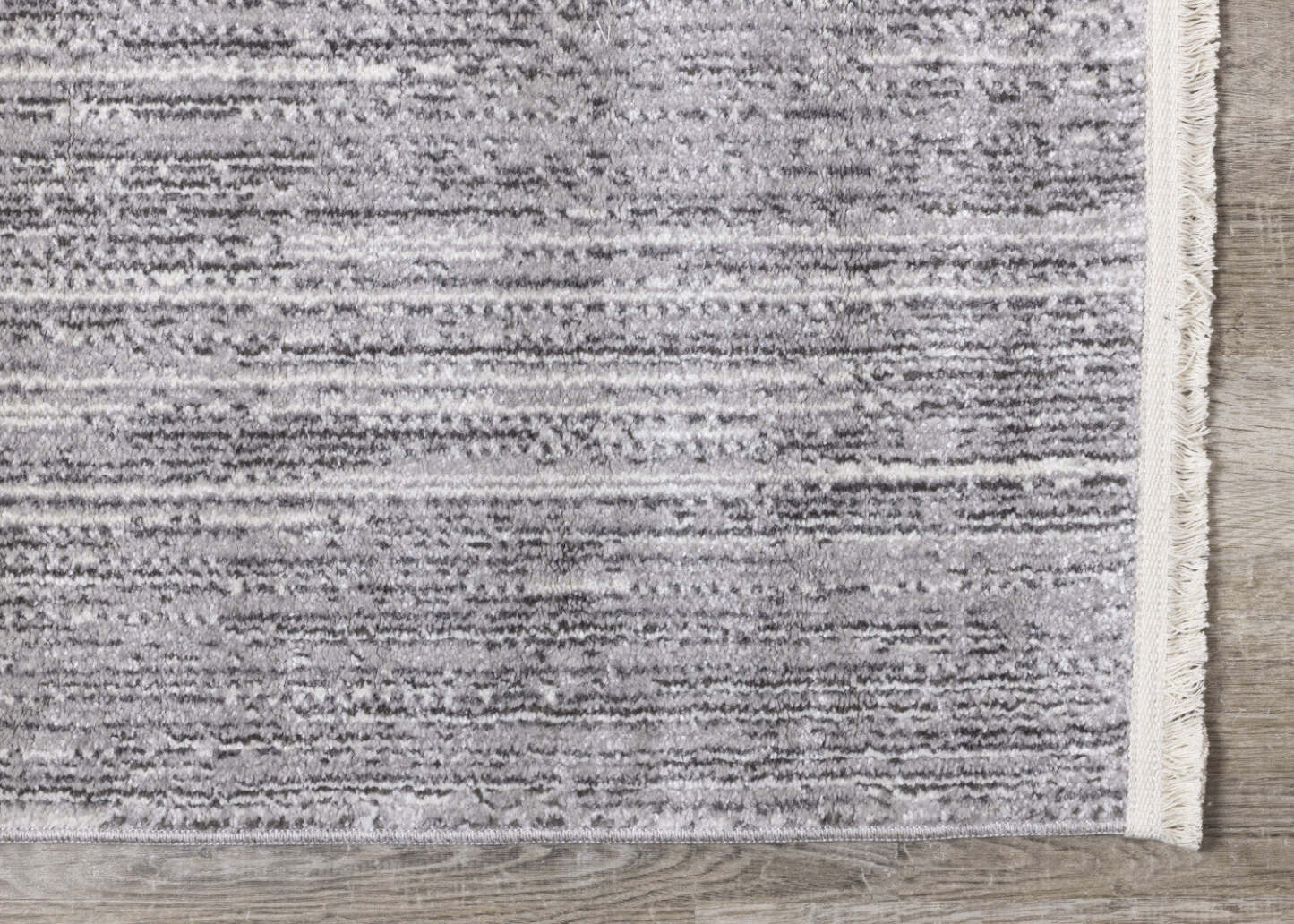 Tapis Eva à motif carrés de vieillis et à franges - 5 pi 3 po x 7 pi 3 po