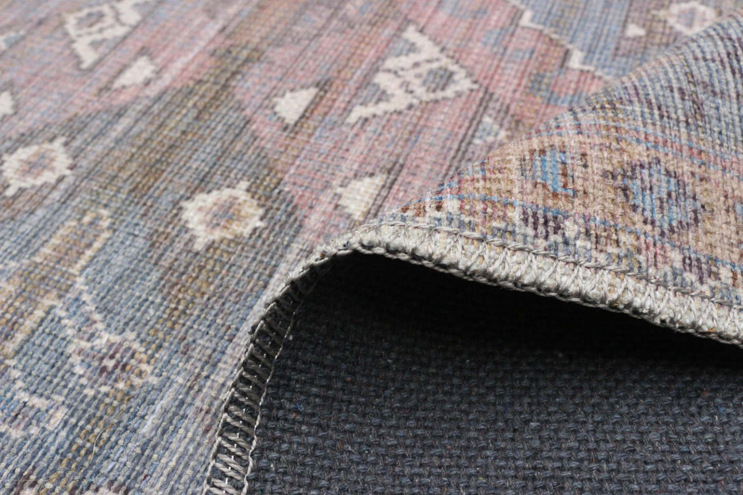 Tapis Samia Bleu 5'3 X 8'0 Tapis|Tapis Samia bleu 5 pi 3 po x 8 pi 0 po