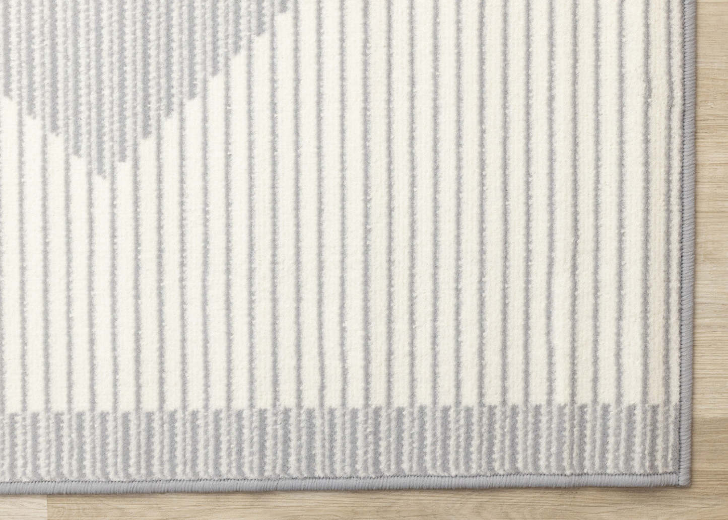 Tapis d'intérieur Florence Diamonds - 4'7 x 6'7|Tapis d'intérieur Florence à motif de diamants - 4 pi 7 po x 6 pi 7 po