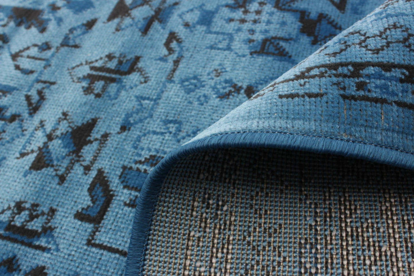 Tapis Awena Bleu 3'11 x 5'7|Carpette Awena bleue 3 pi 11 po x 5 pi 7 po|D86F5MEC