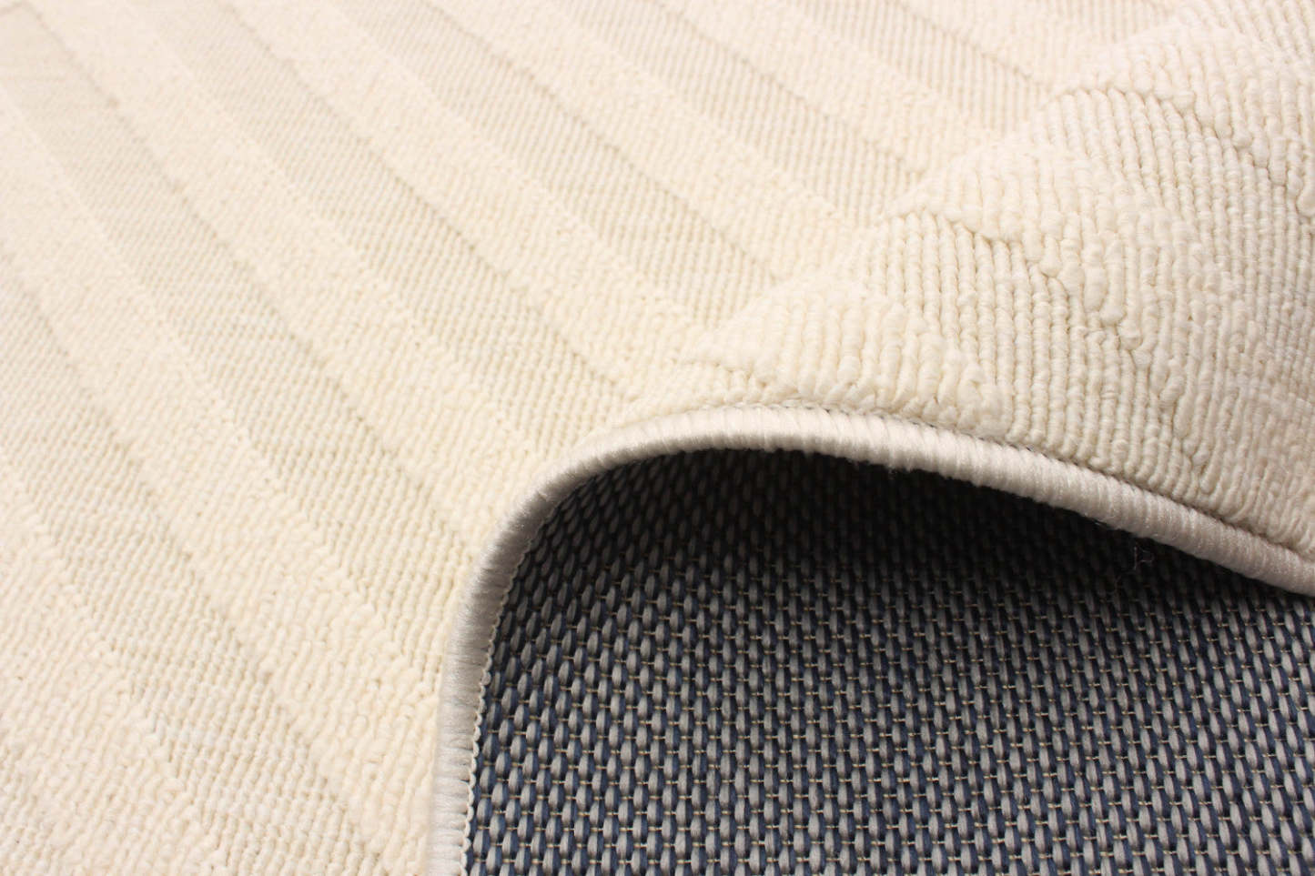 Dodie Ivory 3'11 x 5'7 Area Rug|Tapis Dodie ivoire 3 pi 11 po x 5 pi 7 po|D86FY4R9