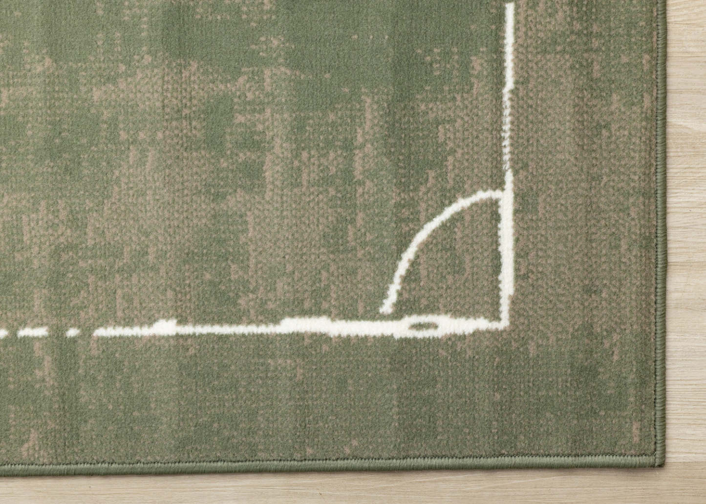 Forte Kids Soccer Playing Field Area Rug - 5'3 x 7'5|Tapis Forte à motif de terrain de soccer pour enfants - 5 pi 3 po x 7 pi 5 po