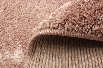 Serafina Pink Shag 3'11 x 6'0 Area Rug|Tapis à poil long Serafina rose 3 pi 11 po x 6 pi 0 po|D86F71ZO