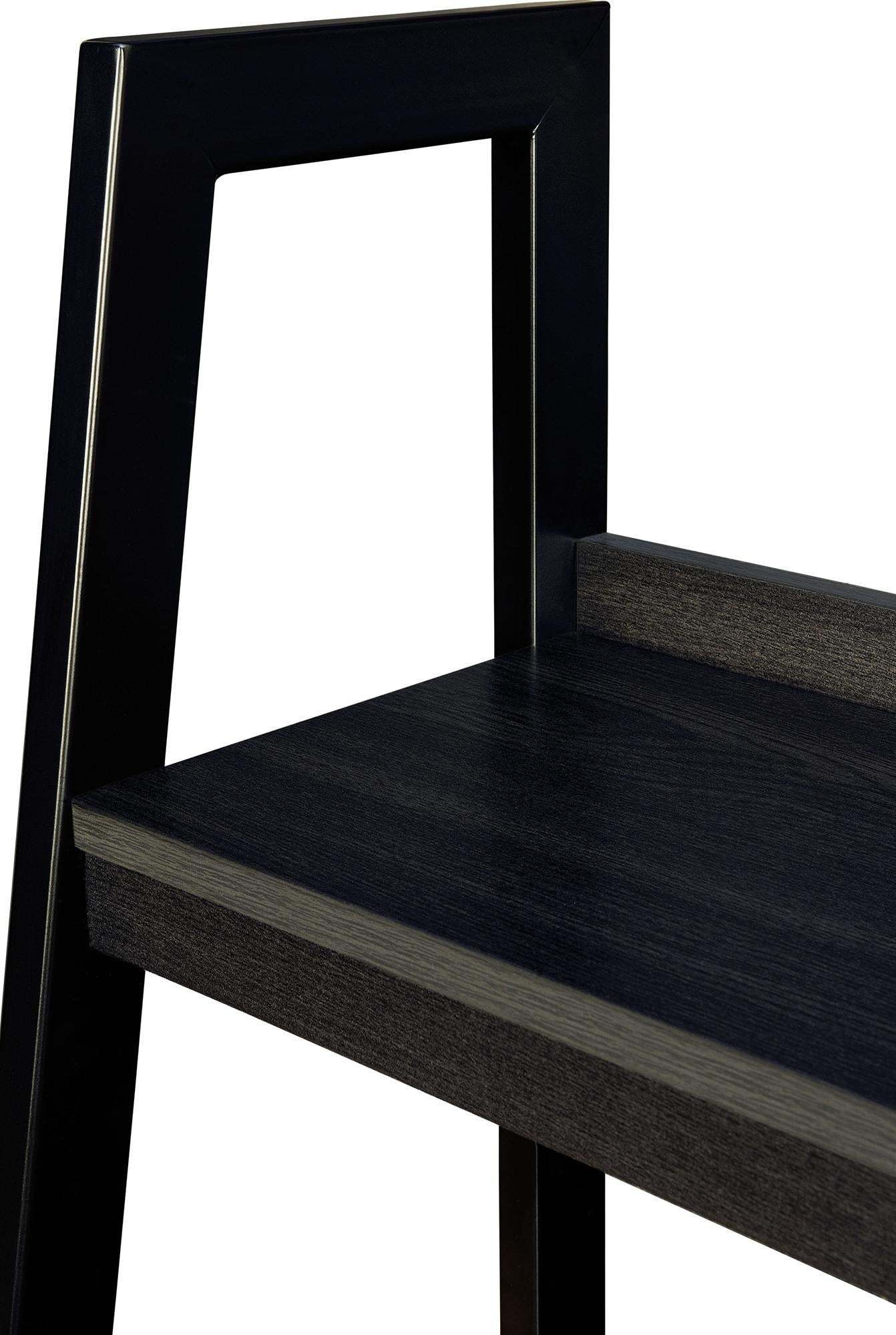 Ameriwood Home Lawrence Tall 2-piece 4-Shelf Ladder Bookcase - Black|Grande bibliothèque de style échelle Lawrence d'Ameriwood Home 2 pièces à 4 tablettes - noire