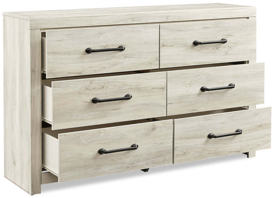 Commode à 6 tiroirs Abby pour chambre à coucher, 58,7 L x 36,42 H - Blanc | Commode Abby de 58,7 po (L) x 36,42 po (H) à 6 tiroirs pour la chambre à coucher - blanche