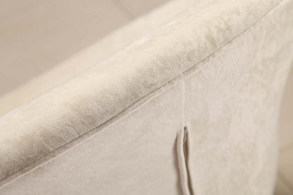 Manhattan Comfort Tulip Polished Chrome Velvet Rotating Accent Chair - White|Chaise d'appoint pivotante Tulip de Manhattan Comfort en chrome poli et en velours - blanche