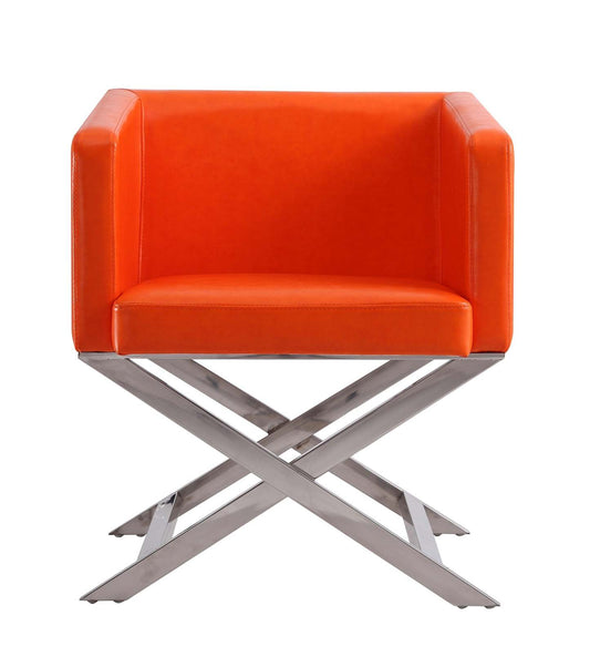 Manhattan Comfort Hollywood Polished Chrome Faux Leather Lounge Accent Chair - Orange|Fauteuil d'appoint de détente Hollywood de Manhattan Comfort en chrome poli et en similicuir - orange