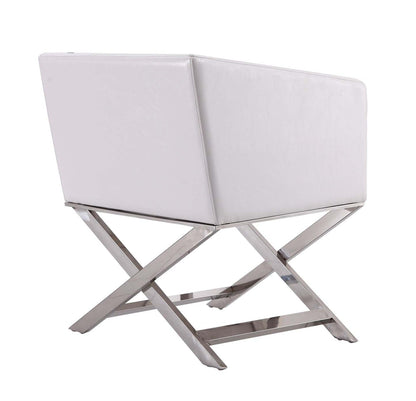 Manhattan Comfort Hollywood Polished Chrome Faux Leather Lounge Accent Chair - White|Fauteuil d'appoint de détente Hollywood de Manhattan Comfort en chrome poli et en similicuir - blanc