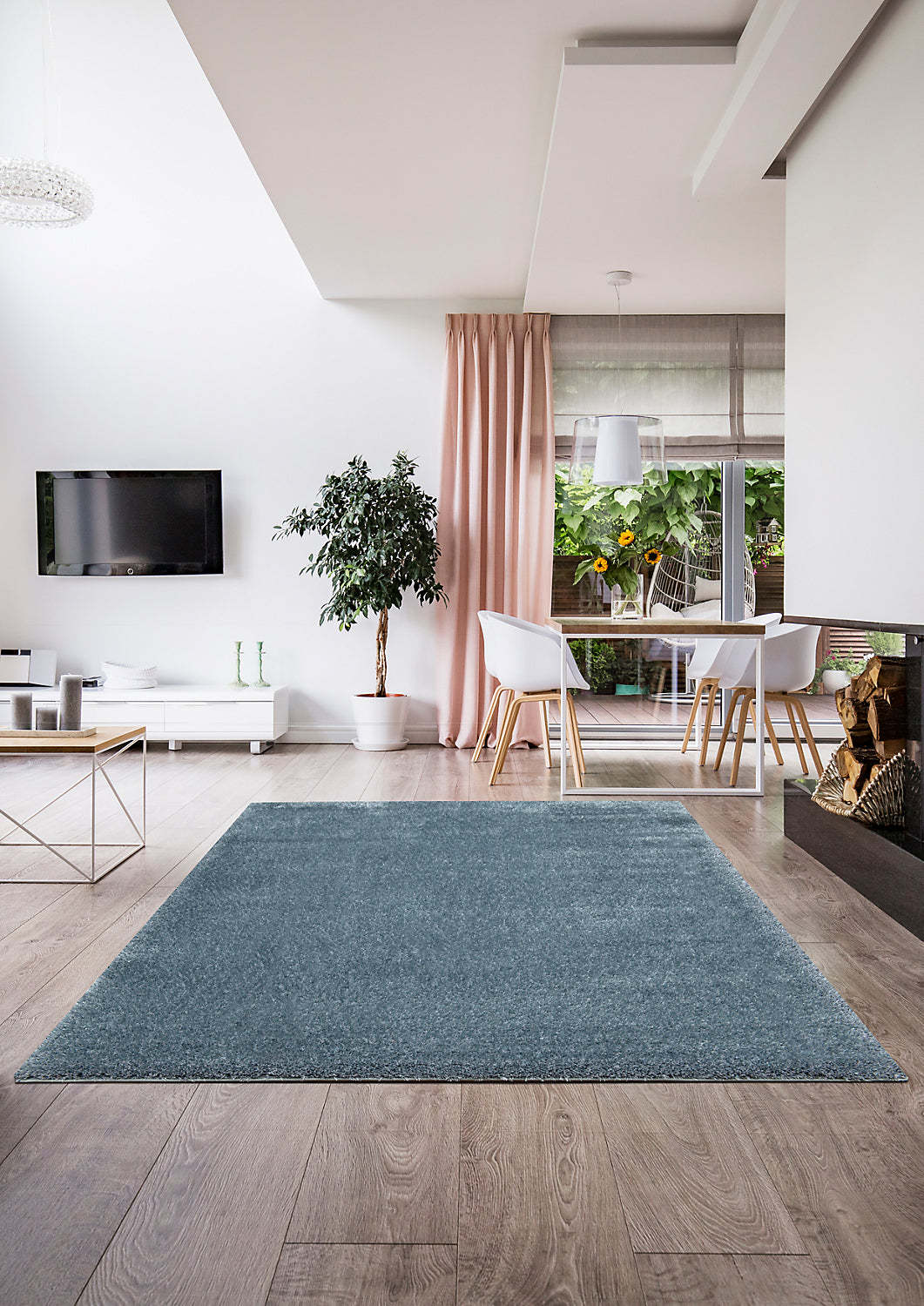 Ankara Blue Area Rug - 6'7 x 9'|Carpette Ankara bleue - 6 pi 7 po x 9 pi|ANKARBL7