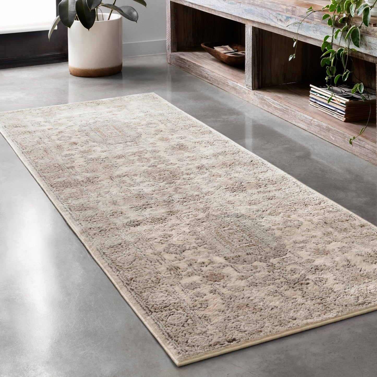Tapis traditionnel Alexander Home Josefina en fer forgé ornemental